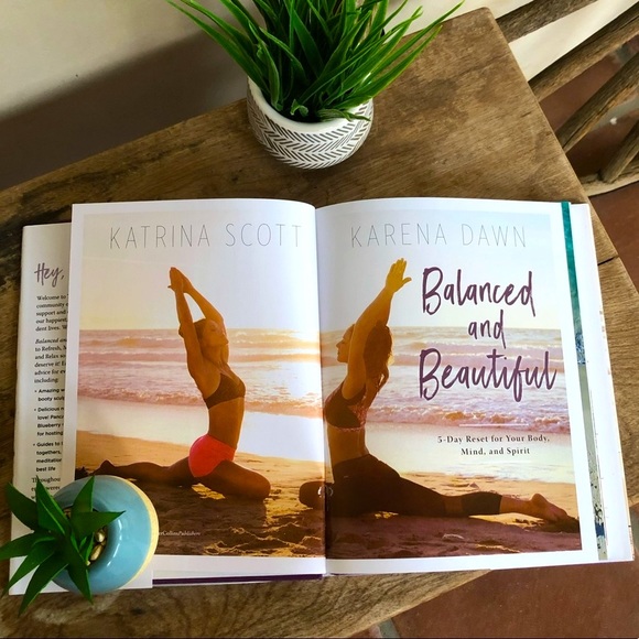 BALANCED & BEAUTIFUL Reset Body Mind Spirit BOOK - Picture 5 of 13